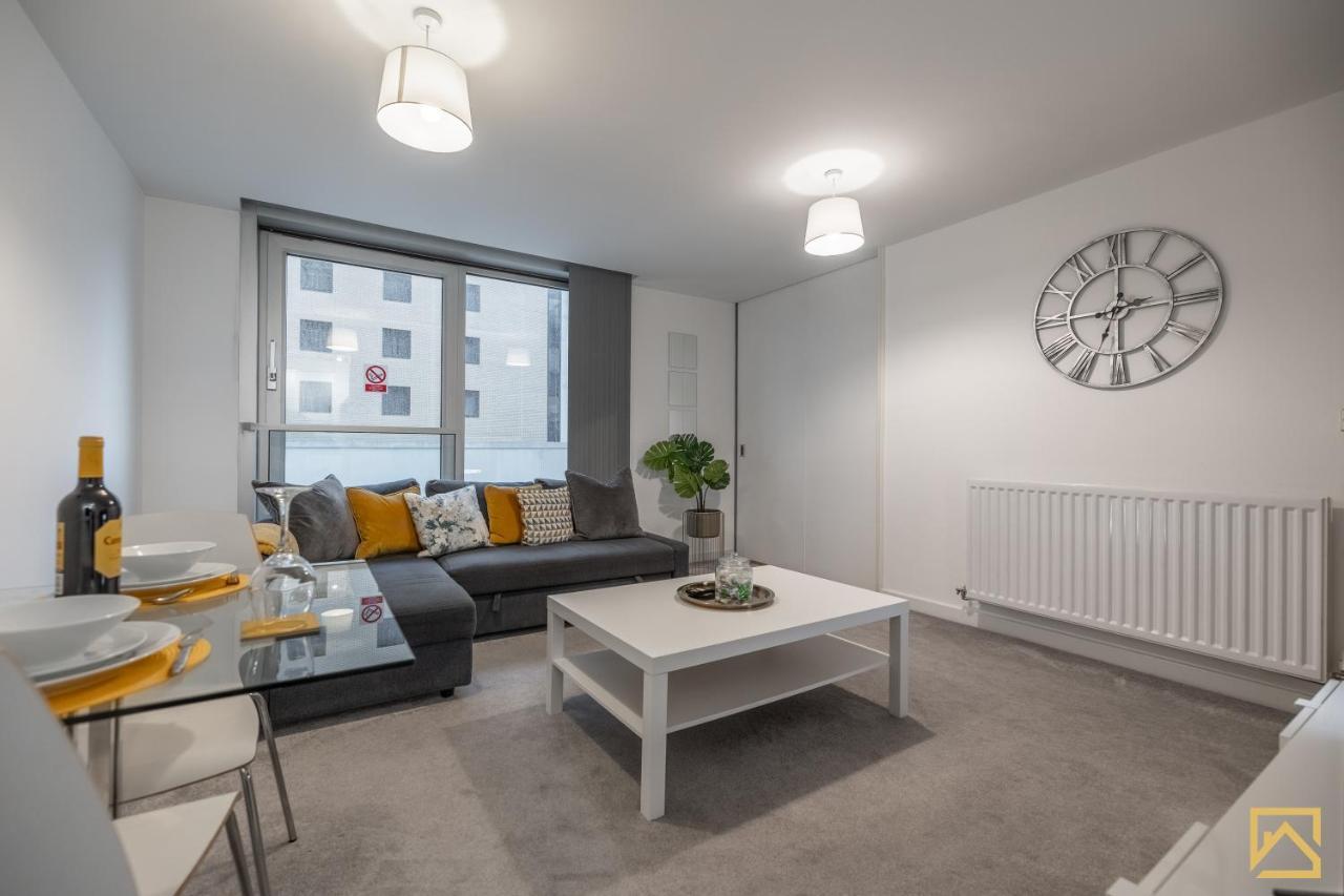 Modern 1 Bed In Central Mk, Free Parking, Smart Tv, Manhattan House By Valore Property Services Μίλτον Κέινς Εξωτερικό φωτογραφία